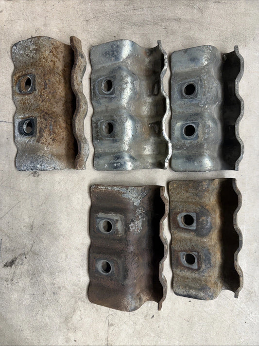 Hendrickson S-24460 Genuine OEM Body Rail Clip. Lot Of 5