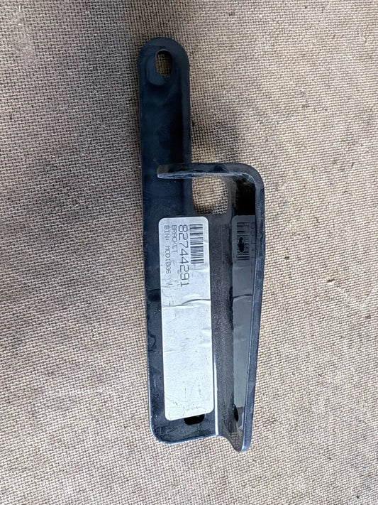 GENUINE Volvo 82744291 Bracket