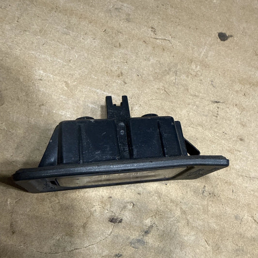 2012-2018 Audi A7 Quattro Rear License Plate Light Lamp 4G0943021 OEM.