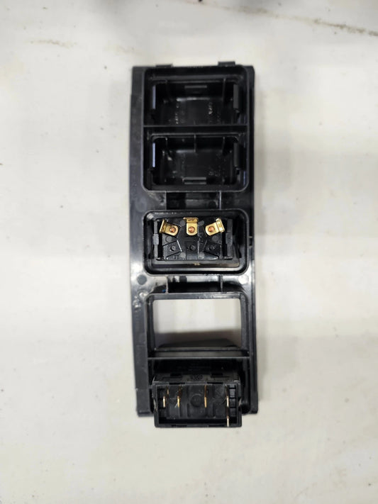 2003-2018 Volvo VNL SWITCH Dash Panel - Used | P/N 3175616 OEM