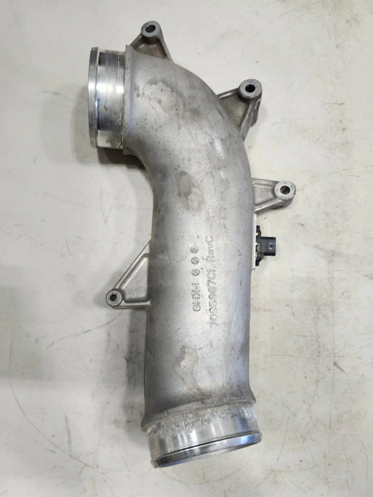7095987C1 International Maxxforce13 Compressor Inlet Duct 2019