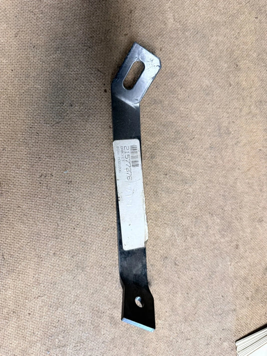 Volvo 21577376 Bracket