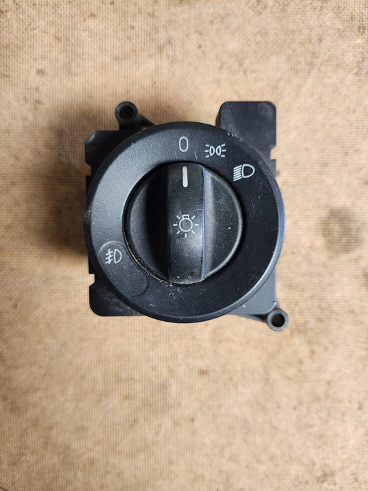 2020 FREIGHTLINER CASCADIA HEAD LIGHT SWITCH A06-58685-000 OEM