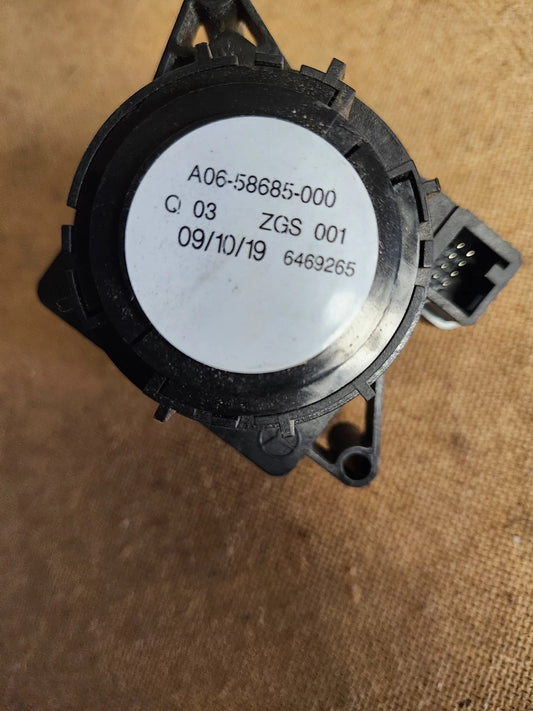 2020 FREIGHTLINER CASCADIA HEAD LIGHT SWITCH A06-58685-000 OEM