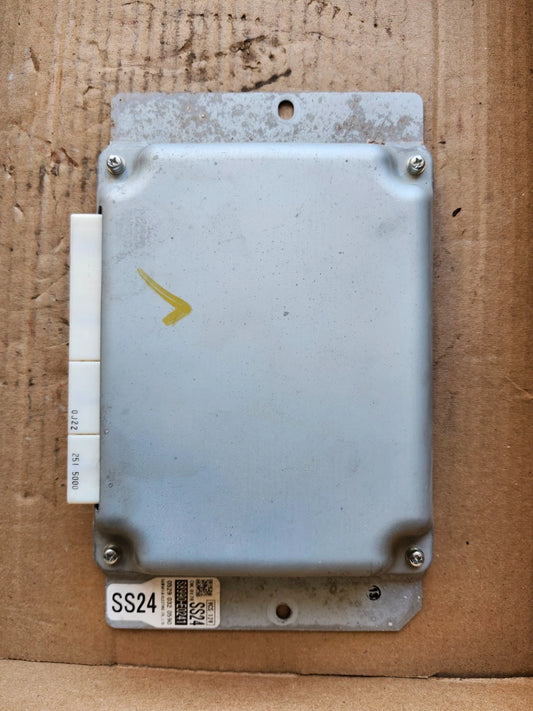 2023 Hino L6 Control Module S8990-E0241 VECU Cummins 6.7