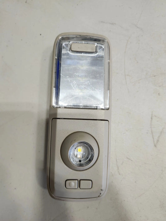 2008-2017 Volvo VNL Swivel Dome Light LED Tested 82737547 OEM