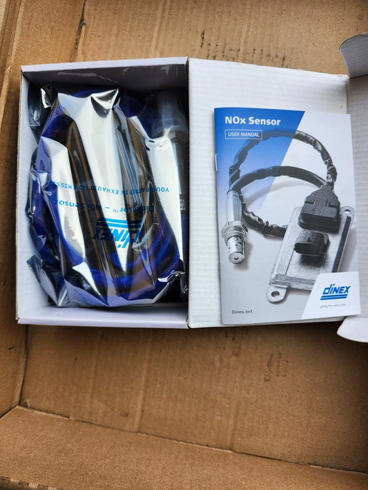 NEW 8CL002 Dinex Nitrogen Oxide NOx Sensor Mack
