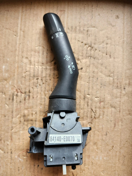 2023 Hino L6 LEFT STEERING HEADLAMP SWITCH OEM