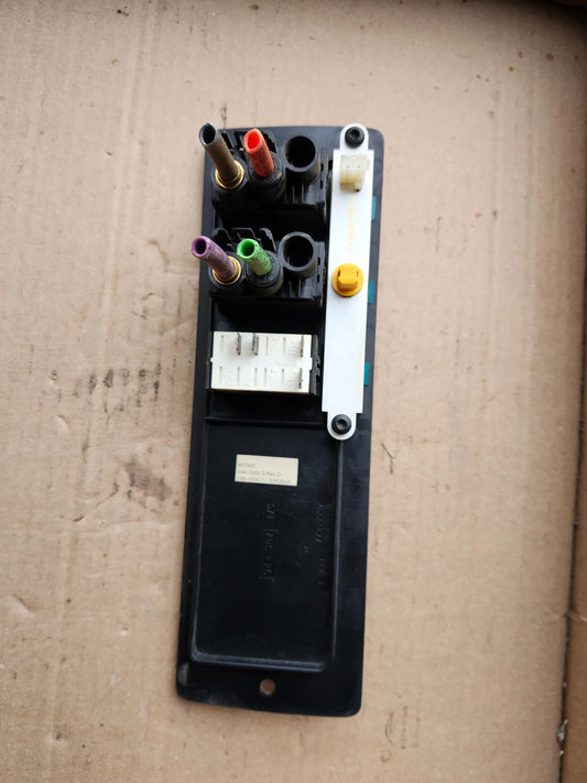2015 Kenworth T700 Dash Panel with 3 Switches P/N S45-1000-3 G90-1001-12
