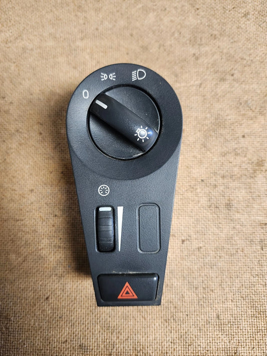 OEM Volvo Truck Headlight Controller 20953578-P06