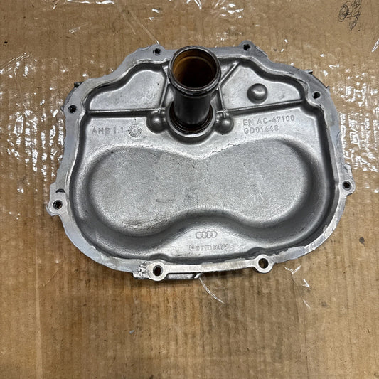 2013-2018 AUDI S6 4.0L ENGINE LEFT SIDE CYLINDER HEAD CAMSHAFT COVER OEM.