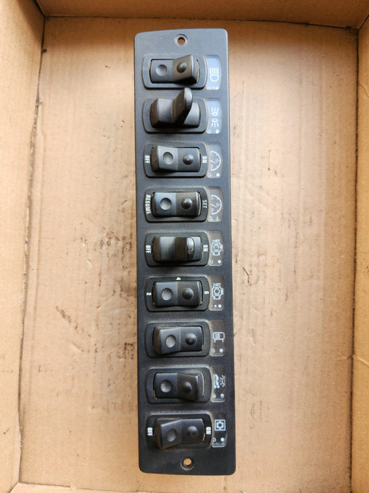 2015 Kenworth T700 Dash Switch Panel assembly S64-1004-9